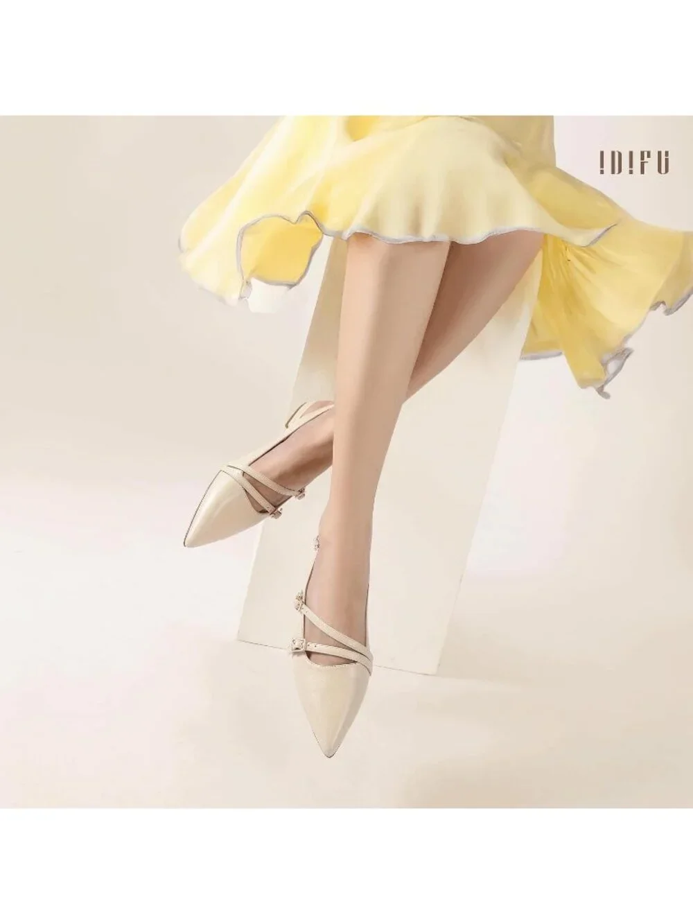 N/A elegant pointed
